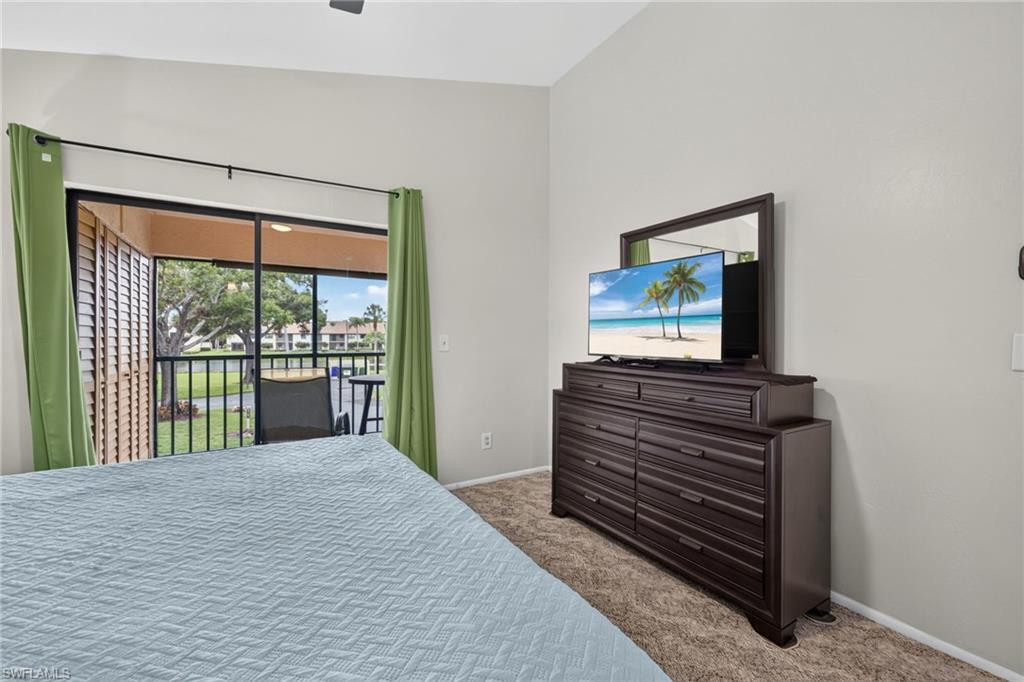 8382 Charter Club Cir 6 Property Photo 17