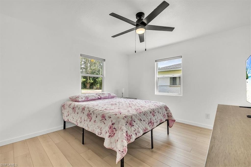 537 Capitol St Property Photo 12