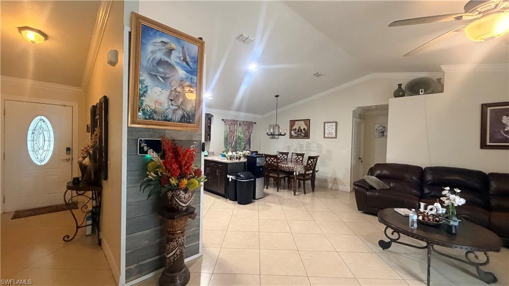 2230 Crystal Dr Property Photo 19