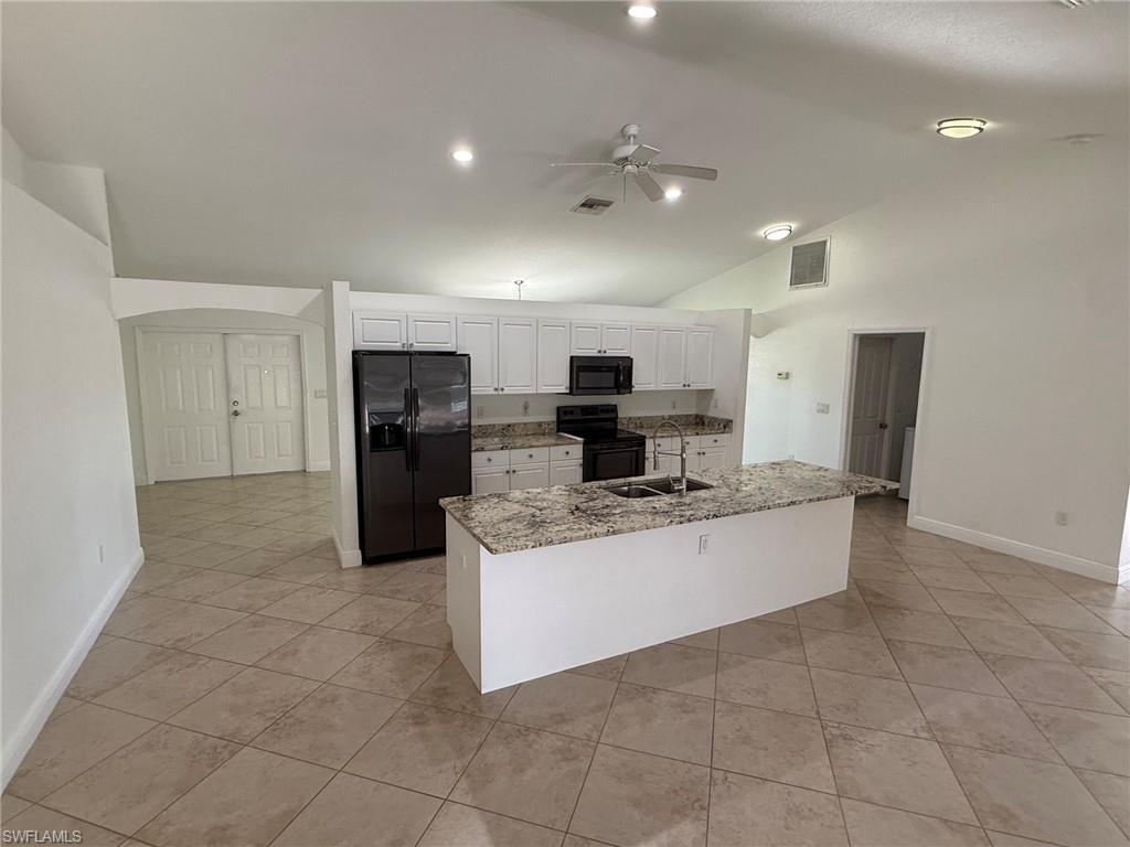 1306 Sw 35th Ter Property Photo 3