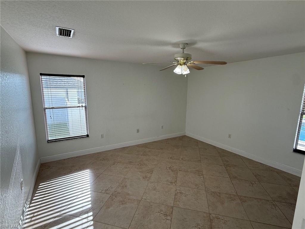1306 Sw 35th Ter Property Photo 19