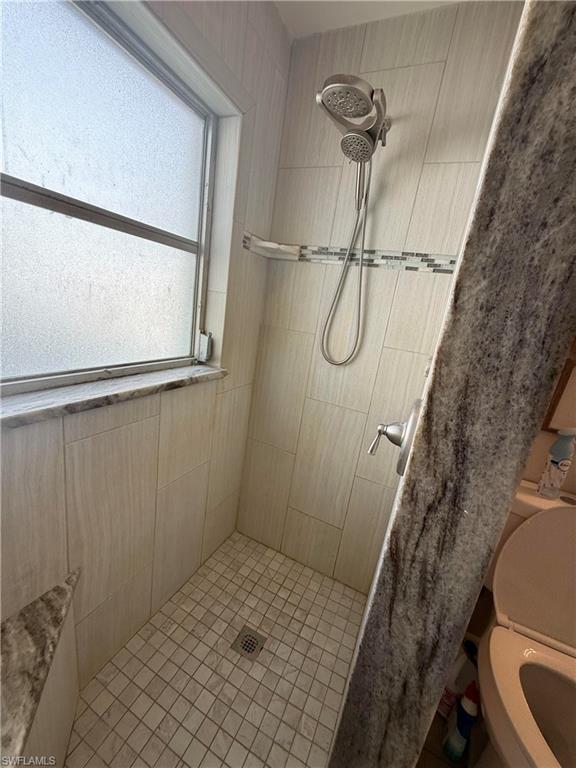438 El Dorado Pkwy E Property Photo 9