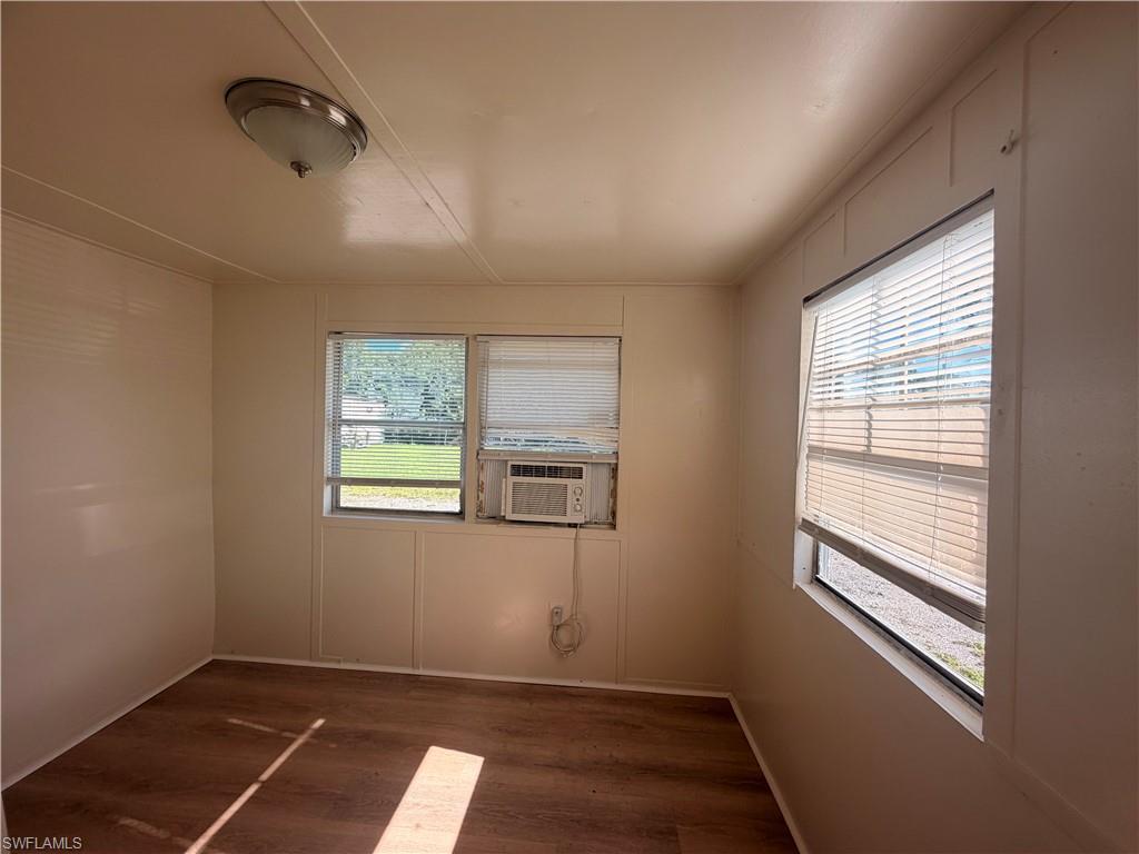 7838 Ebson Dr 6 Or Unit B Property Photo 3