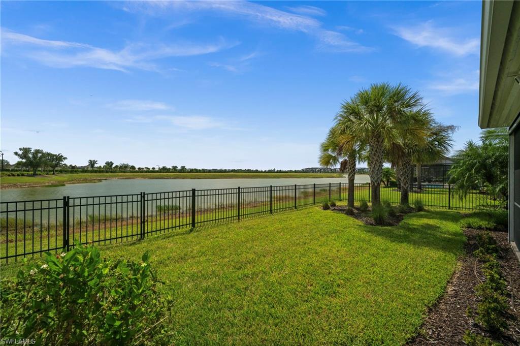 43022 Wiregrass Ln Property Photo 5