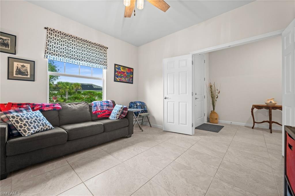 43022 Wiregrass Ln Property Photo 10