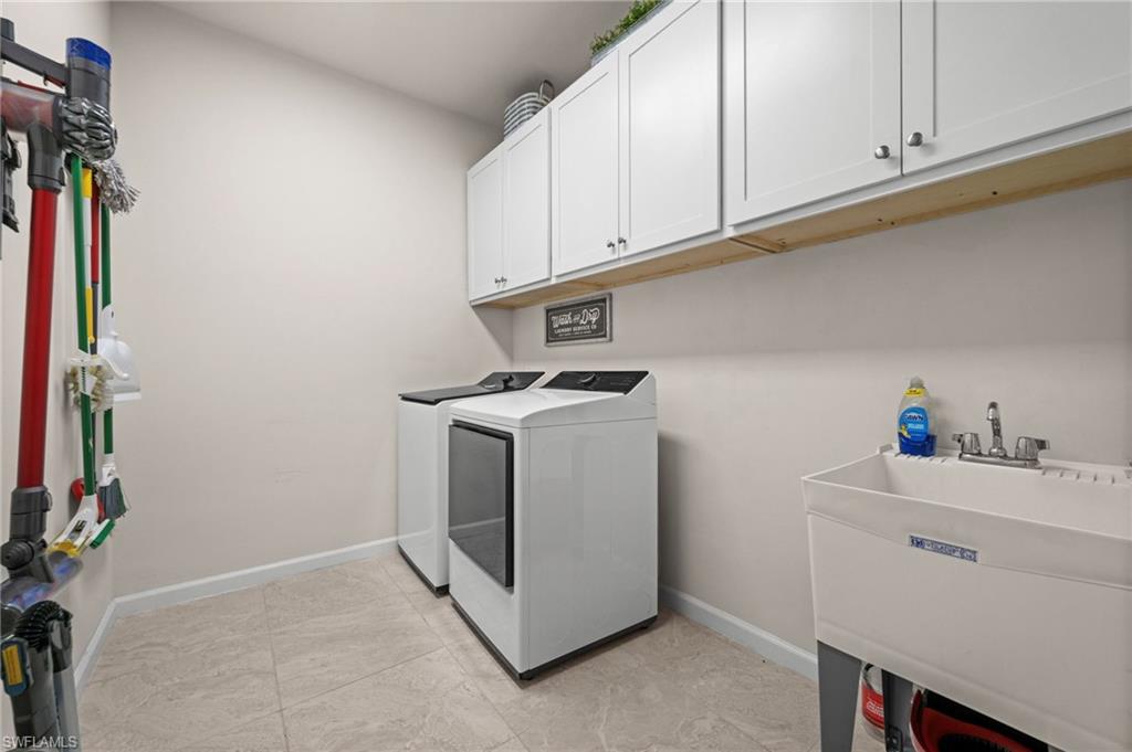 43022 Wiregrass Ln Property Photo 13
