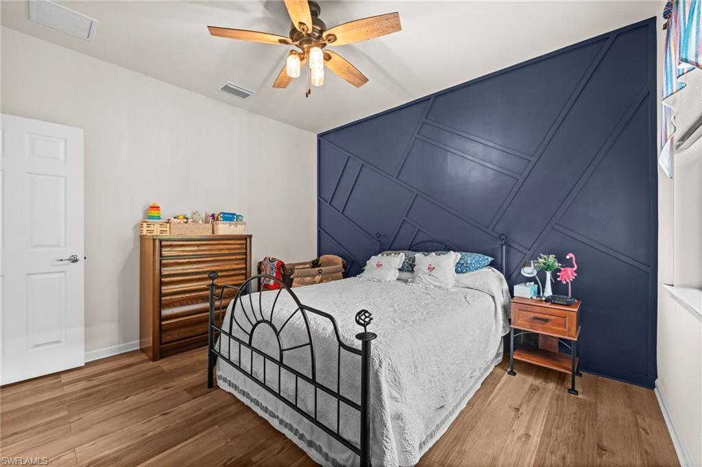 43022 Wiregrass Ln Property Photo 16