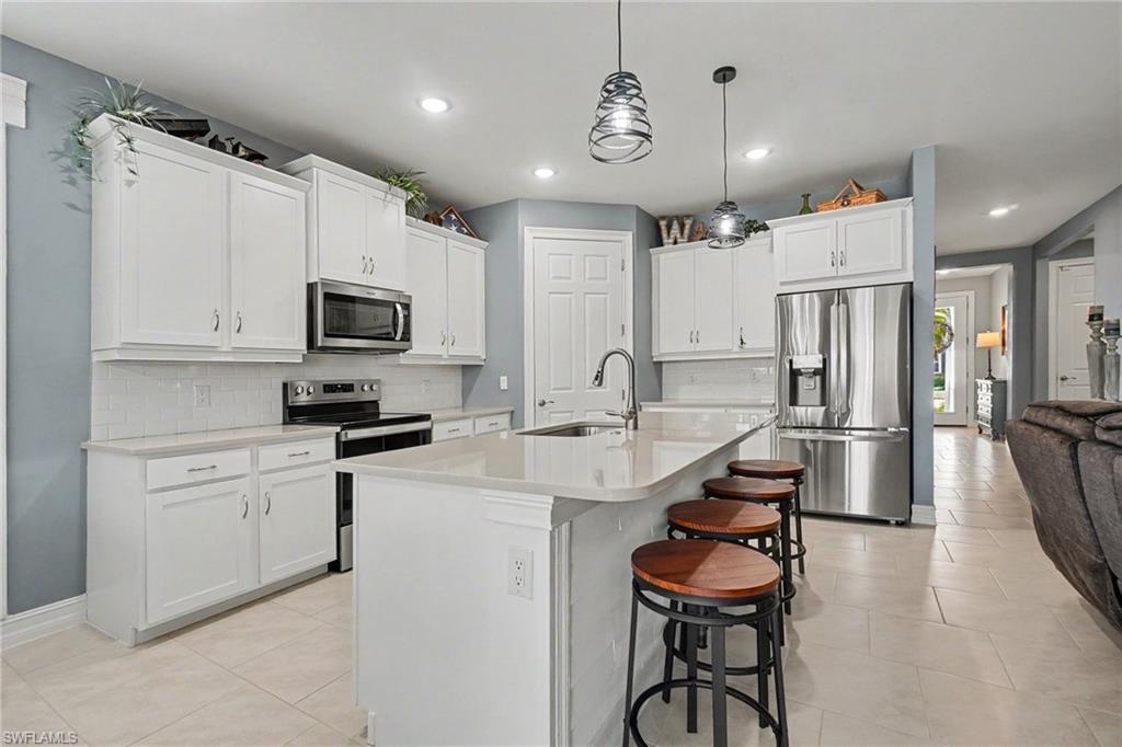3156 Apple Blossom Dr Property Photo 9