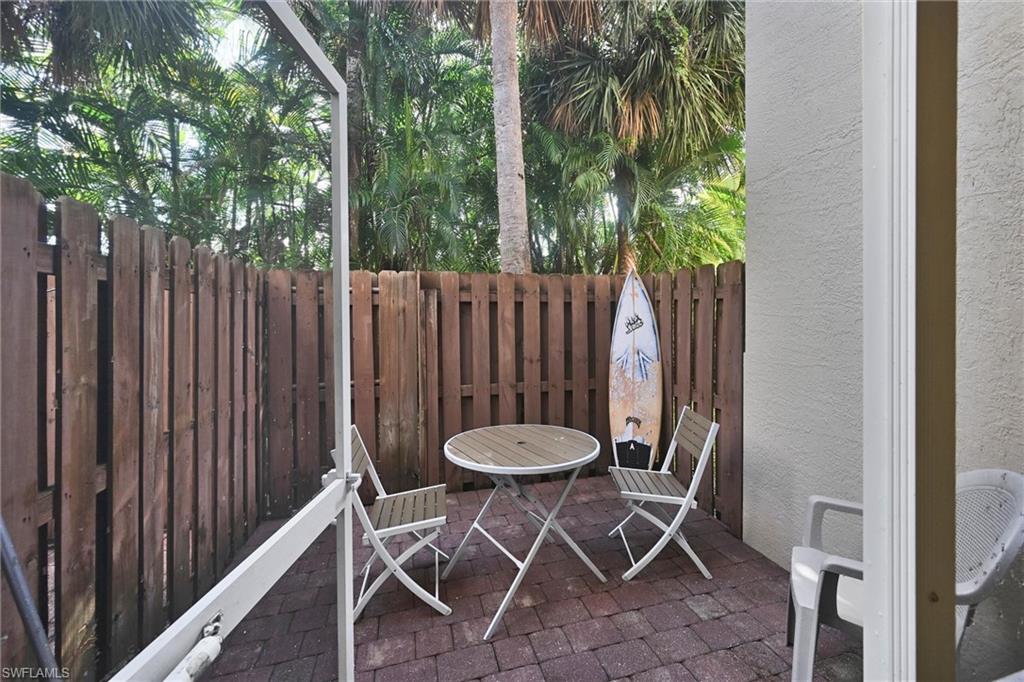 15441 Bellamar Cir 1113 Property Photo 25