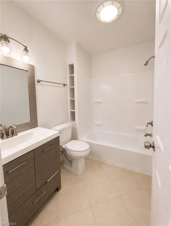 1310 Se 40th Ter 1a & 1b Property Photo 6