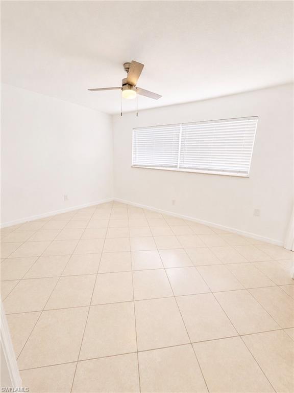 1310 Se 40th Ter 1a & 1b Property Photo 22