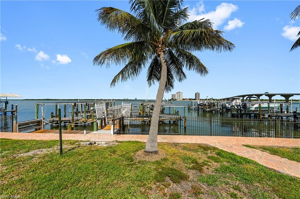 8401 Estero Blvd 304 Property Photo 31