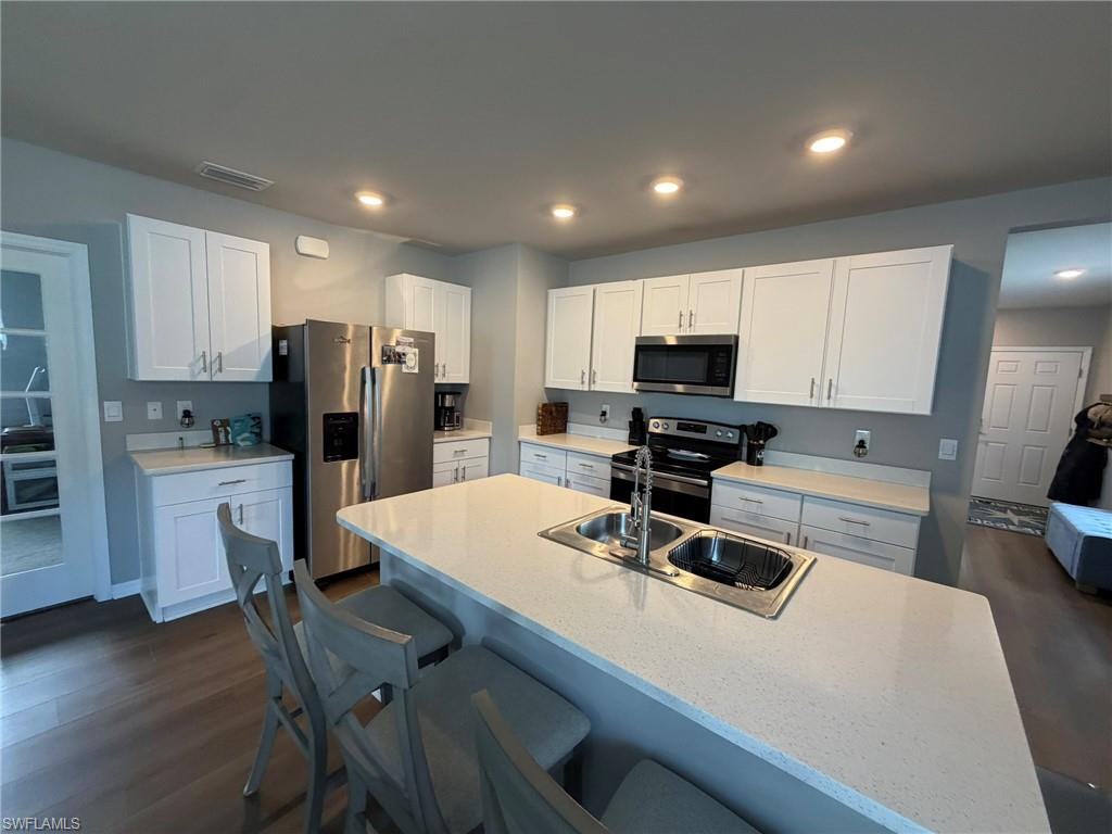 18524 Cronin Sand Ln Property Photo 4