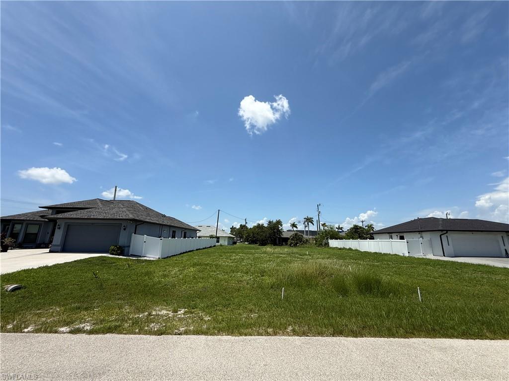 1621 Se 19th Ln Property Photo 1