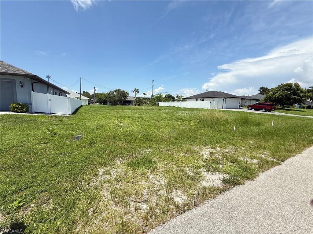 1621 Se 19th Ln Property Photo 5