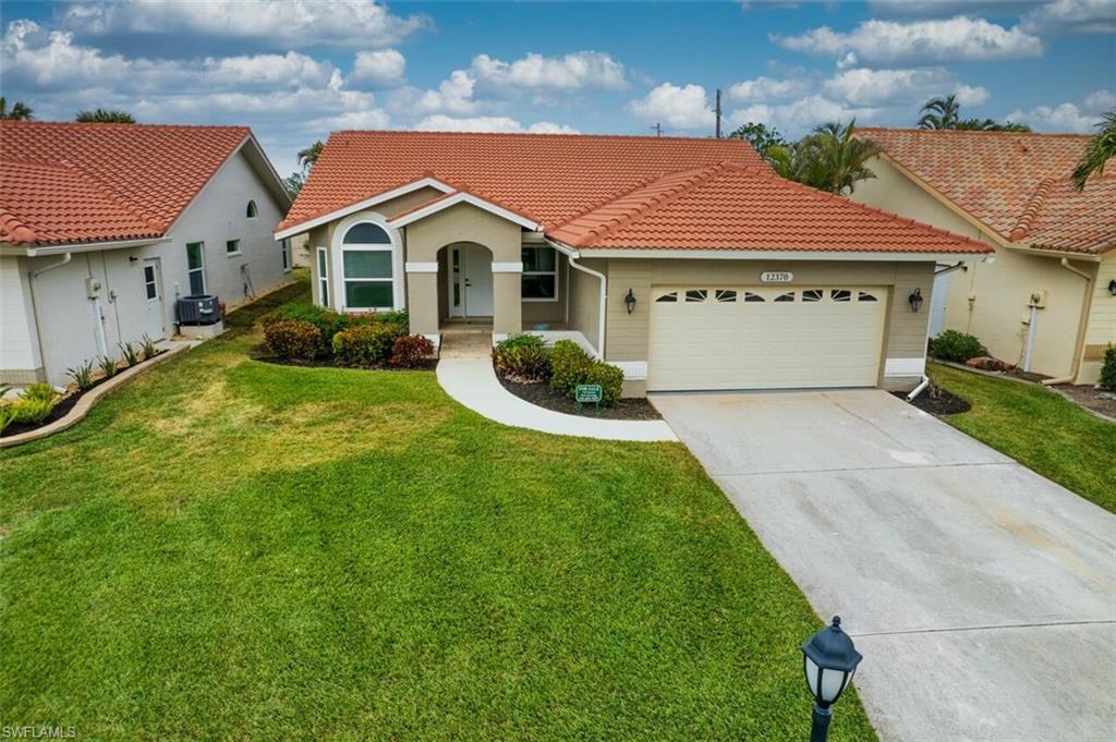 12370 Kelly Sands WAY Property Photo 1