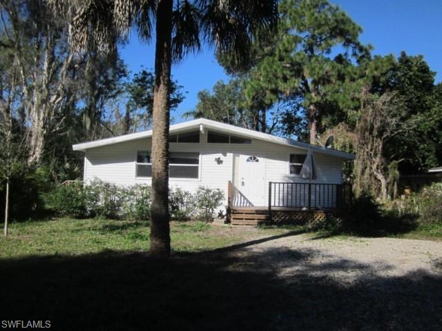 2313 Hunter St Property Photo 1