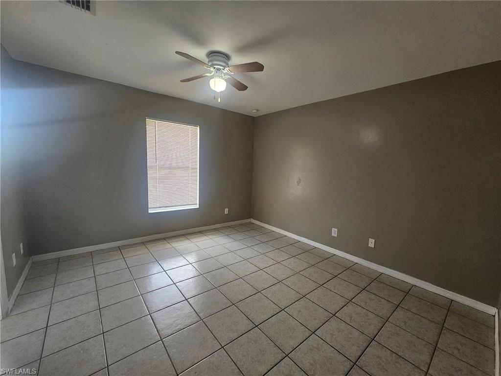 1138 Homer Ave S Property Photo 7