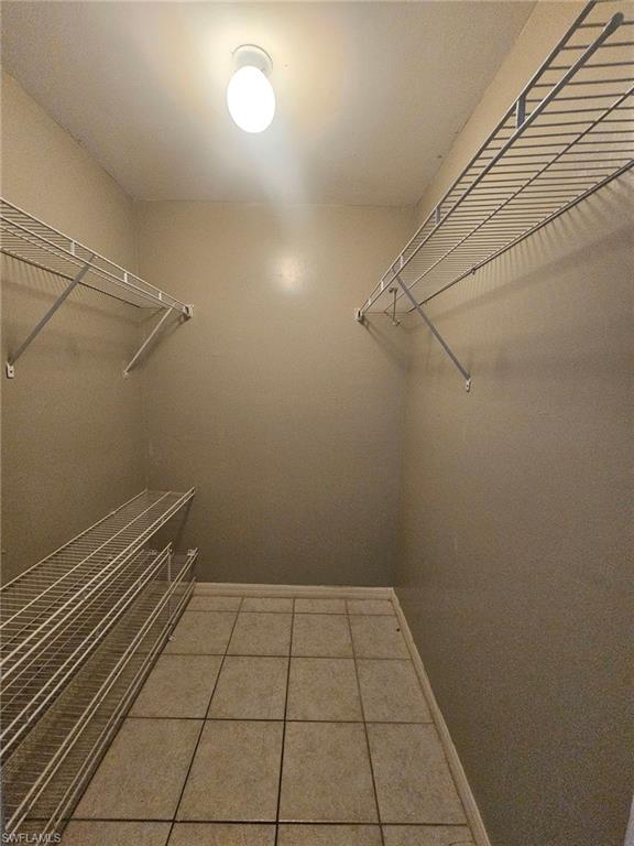 1138 Homer Ave S Property Photo 9