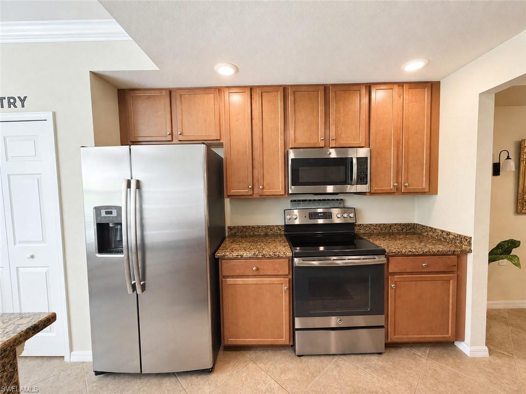 13730 Julias Way 713 Property Photo 4