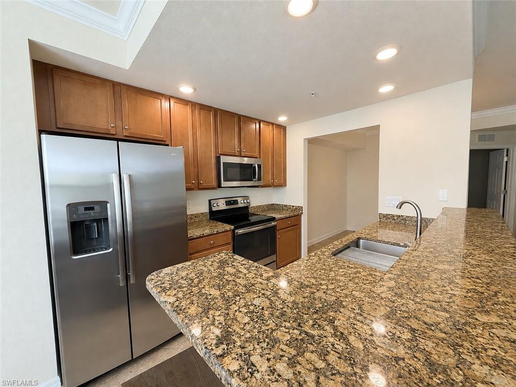 13730 Julias Way 713 Property Photo 6