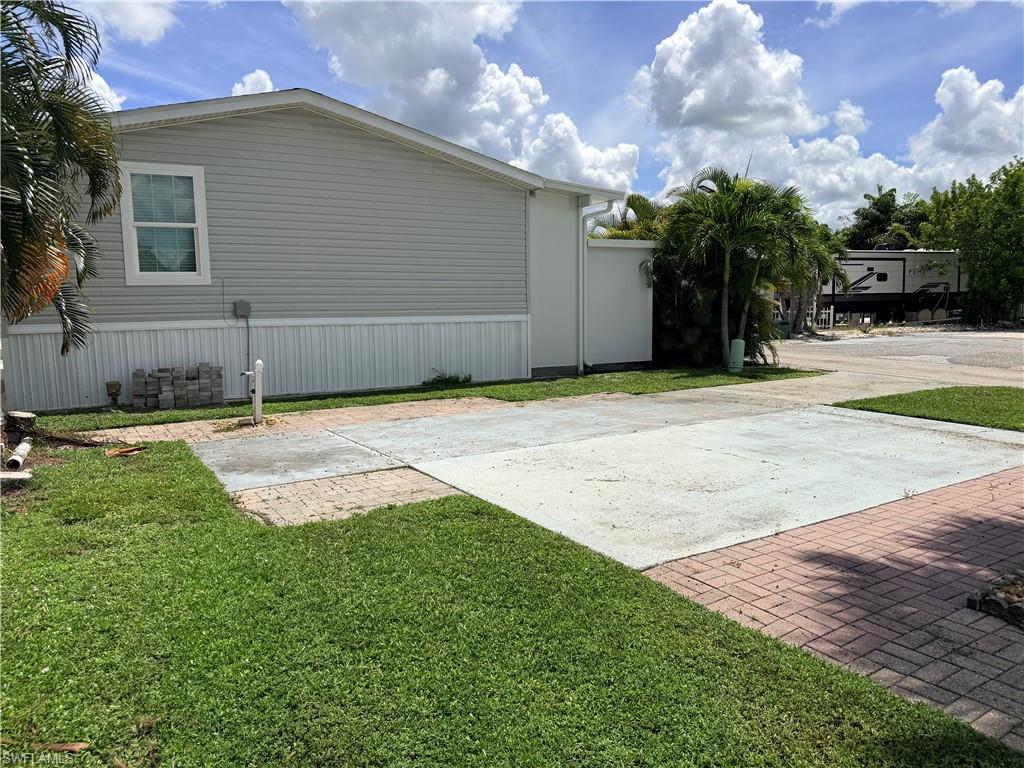 5245 White Sky Cir Property Photo 5