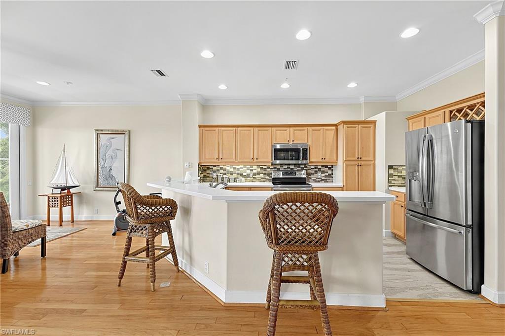 9121 Southmont Cv 302 Property Photo 7