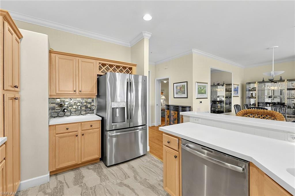 9121 Southmont Cv 302 Property Photo 10