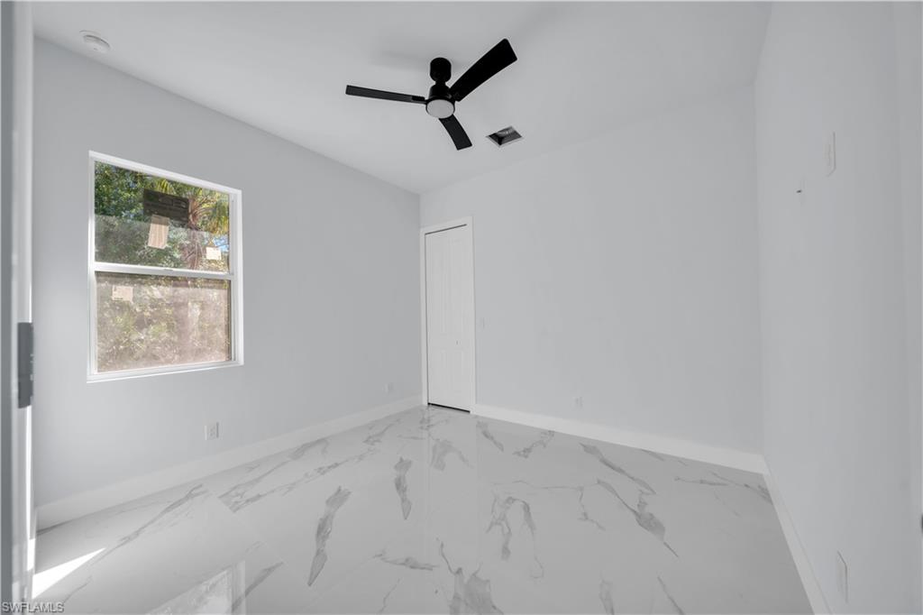 3006 16th St W Property Photo 16