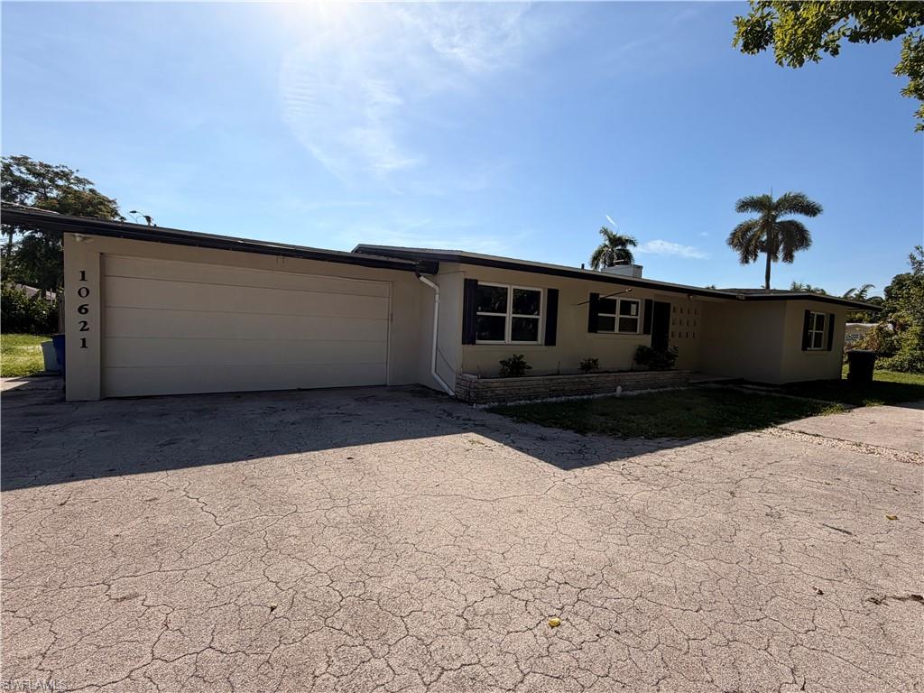 10621 Mcgregor Blvd Property Photo 2