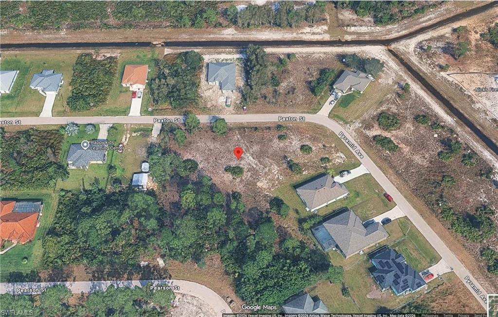 126 Paxton St Property Photo 2