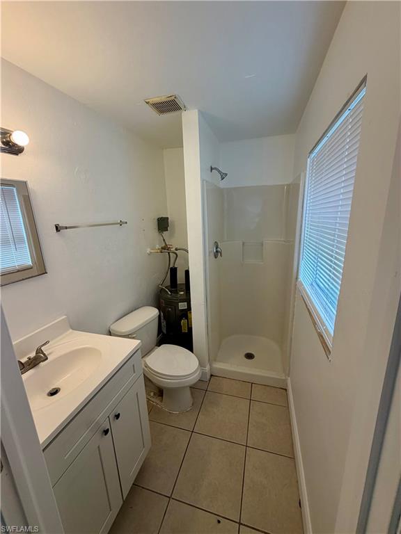 40 Willis Rd Property Photo 7