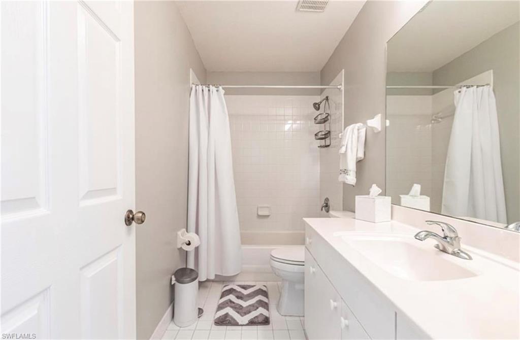 8451 Southbridge Dr 3 Property Photo 23
