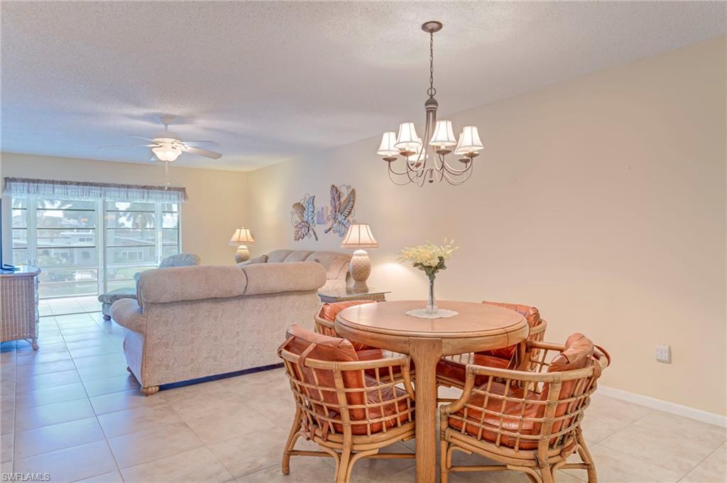4940 Vincennes St 204 Property Photo 6