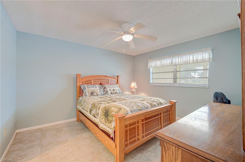 4940 Vincennes St 204 Property Photo 14