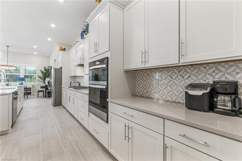 6956 Chapel Creek Ln Property Photo 10