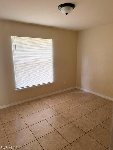 4639 28 St Sw Property Photo 5