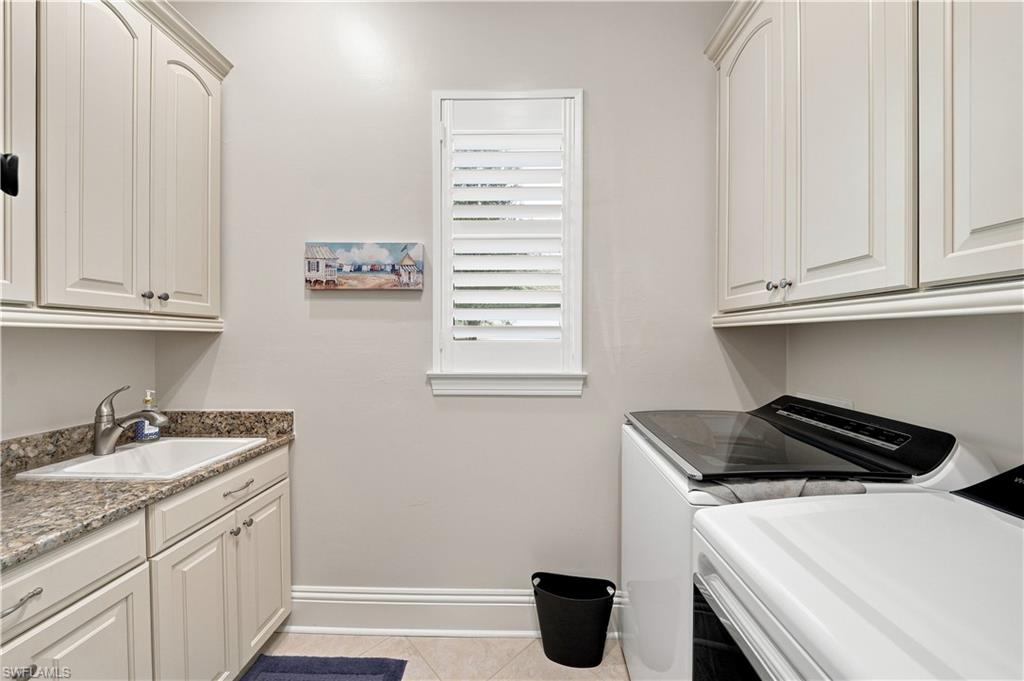8888 Savona Ct Property Photo 19