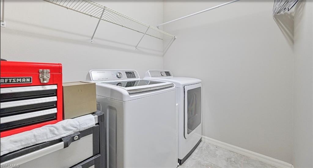2703 Vareo Ct N Property Photo 24