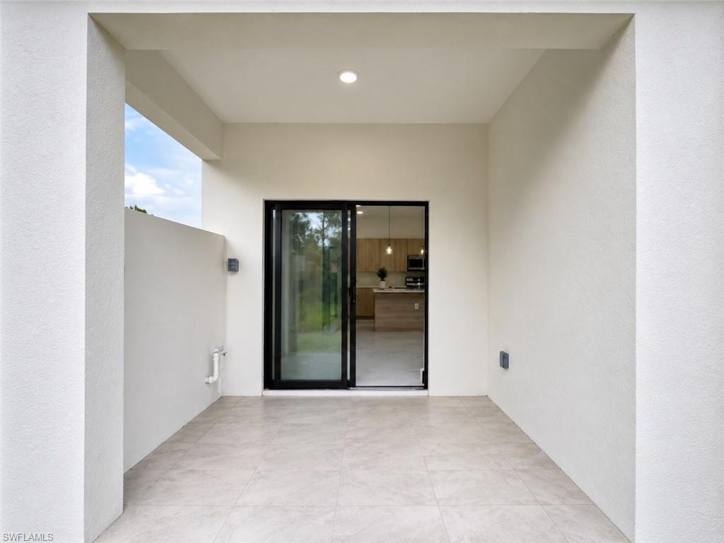 621 Greenbriar Blvd Property Photo 24