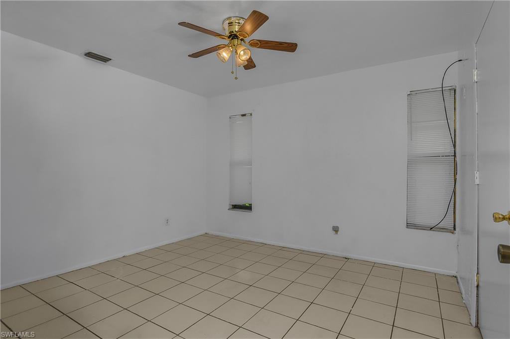 1121 Ne 11th Ter Property Photo 35