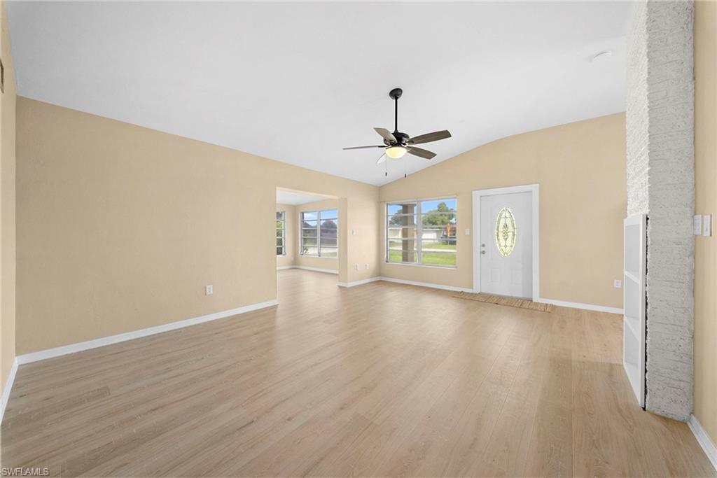 275 Lakeview Dr Property Photo 6