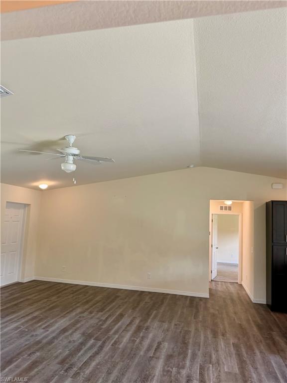 8007 Royal Ct Property Photo 11