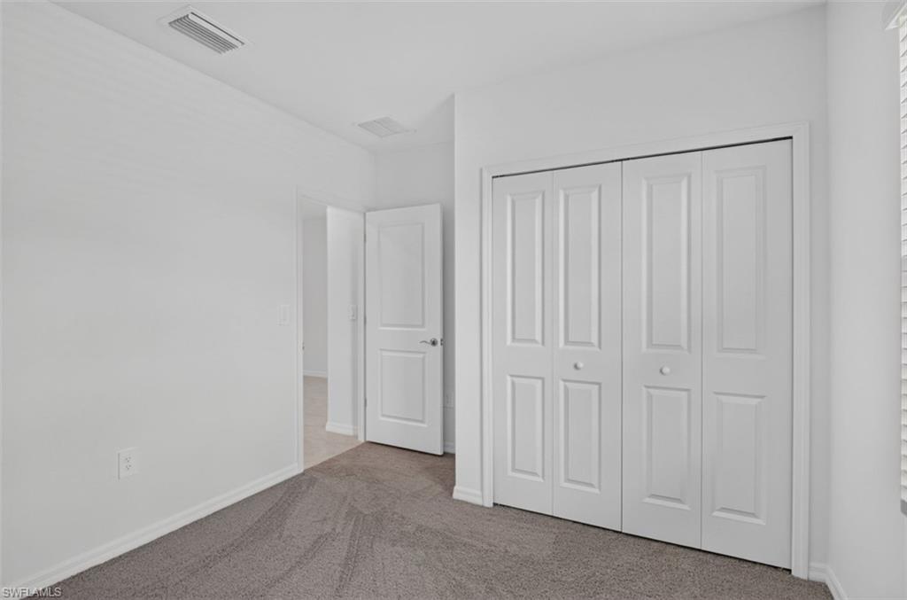 243 Lakeside Breeze Way Property Photo 14