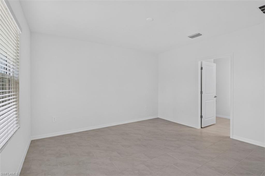 243 Lakeside Breeze Way Property Photo 22