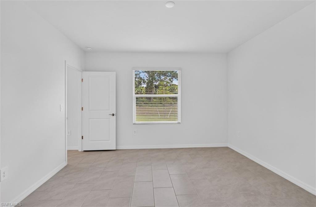 243 Lakeside Breeze Way Property Photo 26