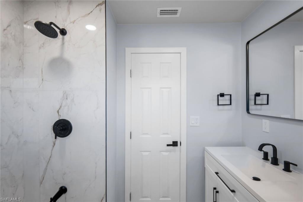 1389 Pine Ave Property Photo 17