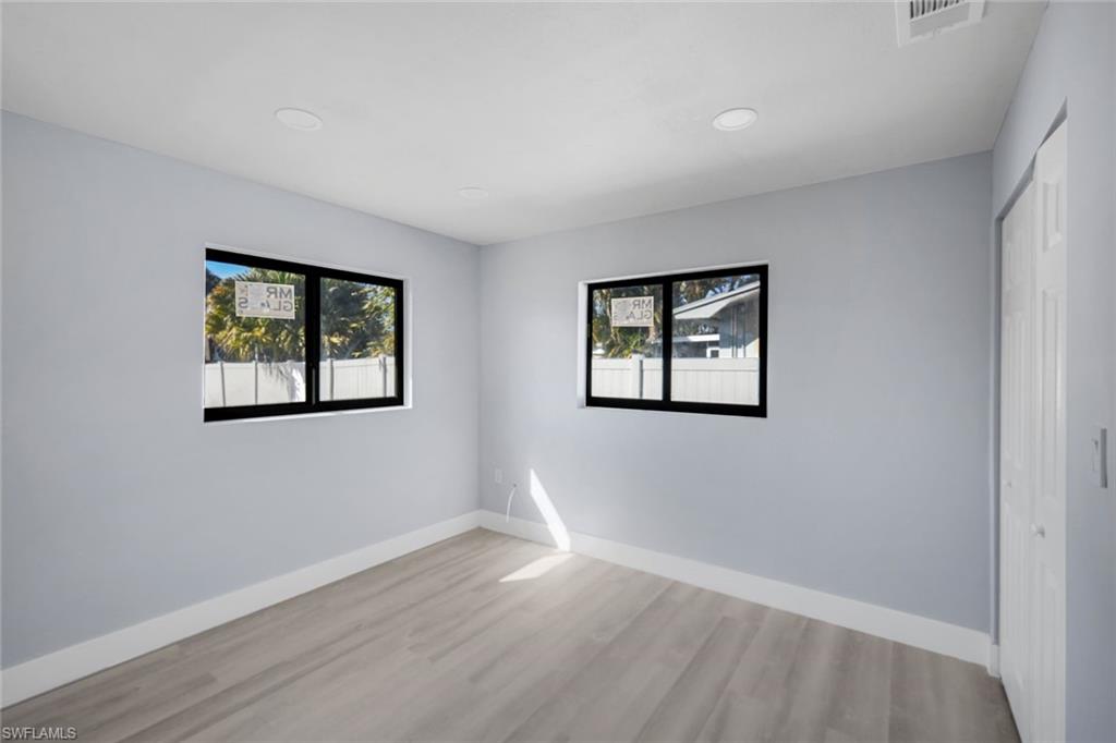 1389 Pine Ave Property Photo 18