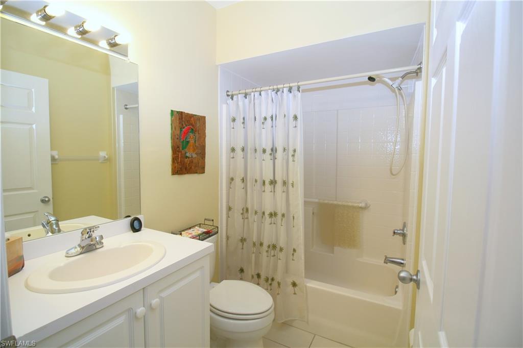 14931 Park Lake Dr 303 Property Photo 24