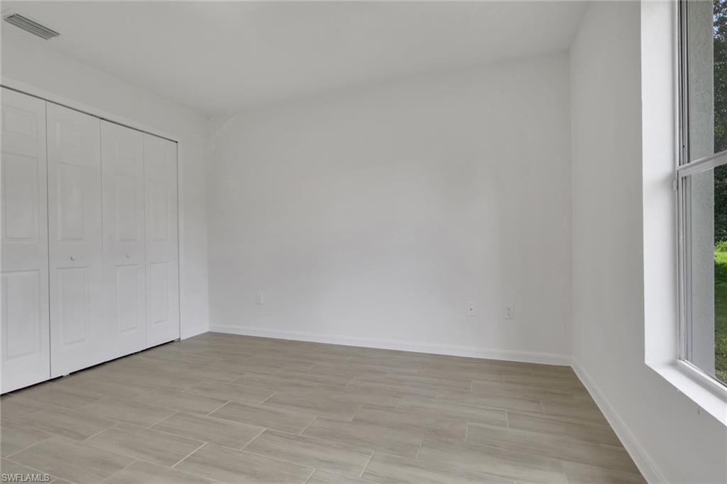 4733/4735 30th St Sw Property Photo 17